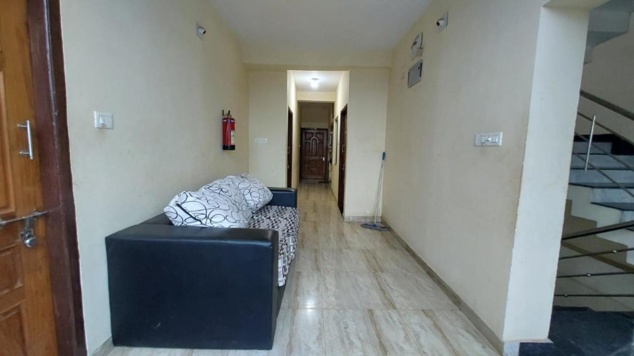 Madison Patia Bhubaneswar By Morservices Extérieur photo
